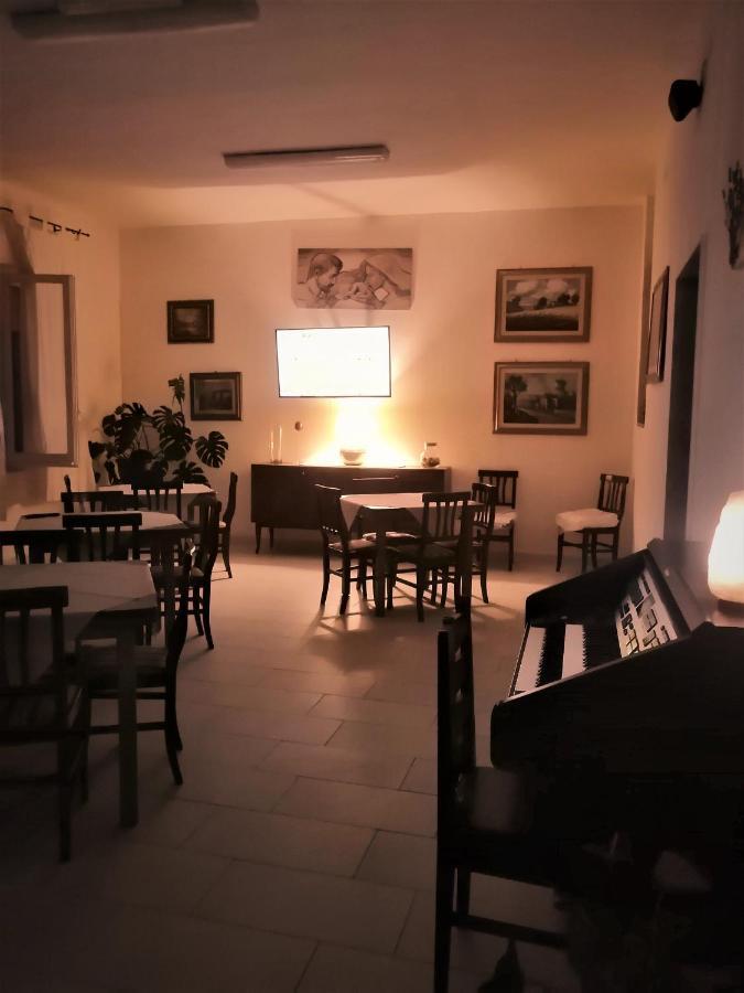 Hotel Soleo Quartu SantʼElena Extérieur photo