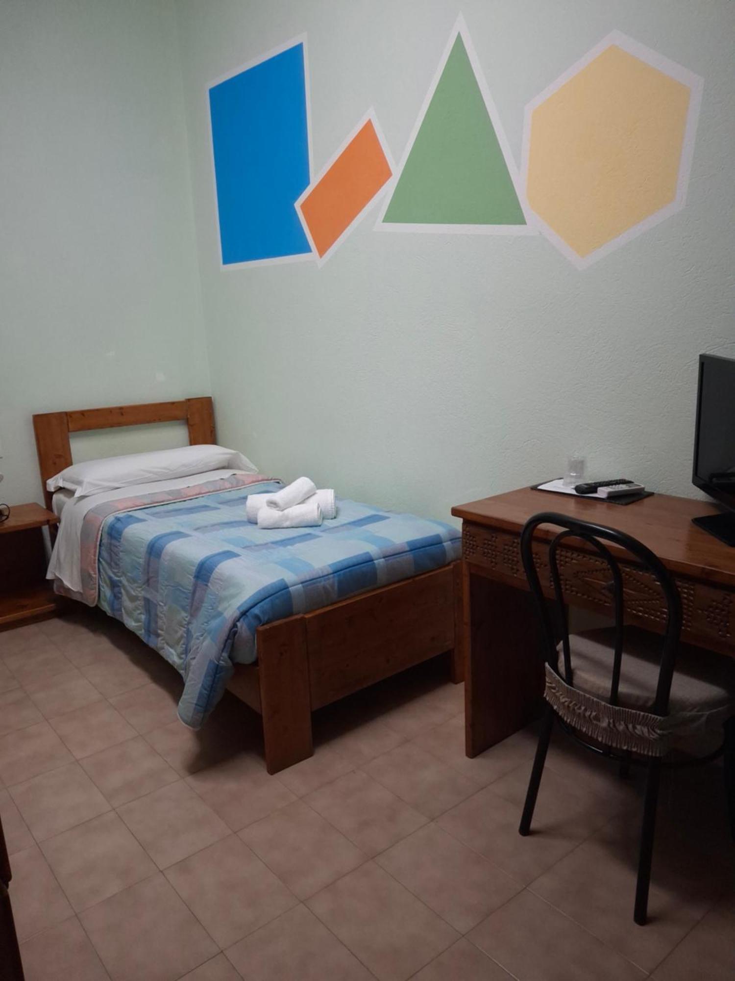 Hotel Soleo Quartu SantʼElena Extérieur photo